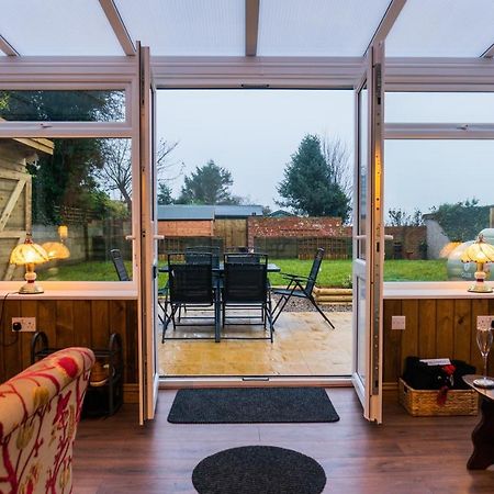 Welwick Hot Tub Pet Friendly Luxury Cosy Cottage, Near Withernsea And Patrington מראה חיצוני תמונה
