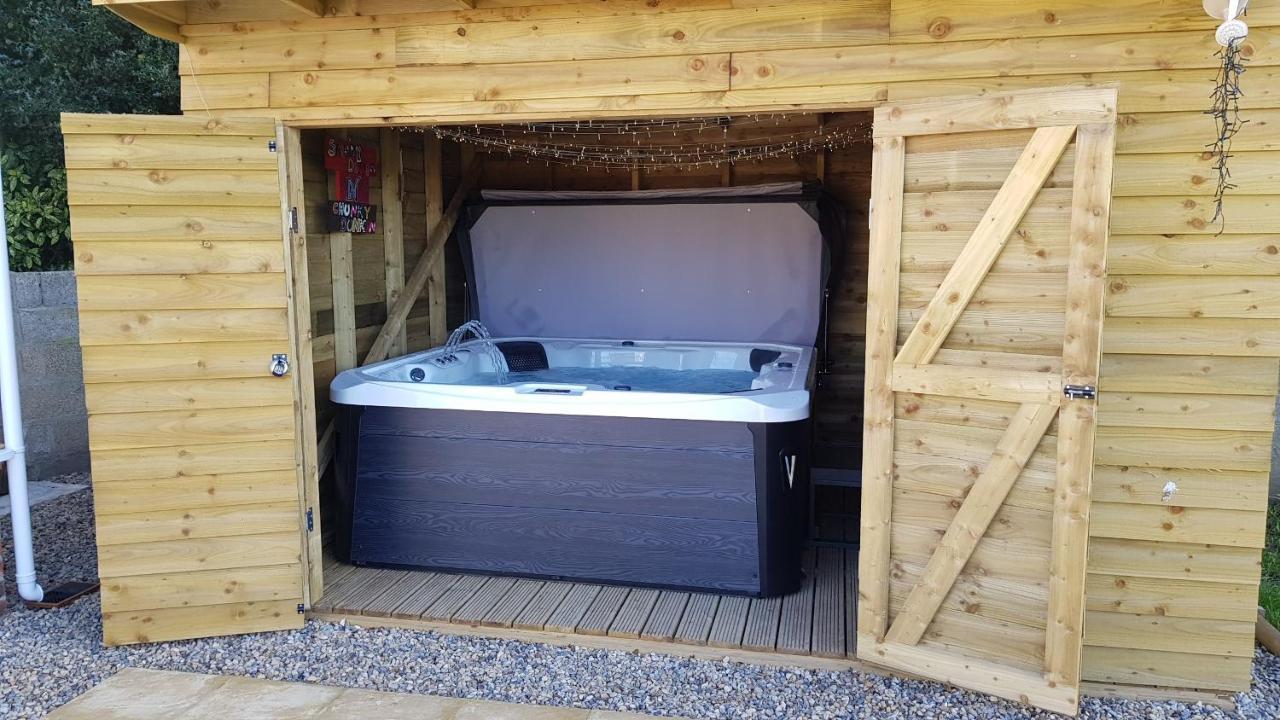 Welwick Hot Tub Pet Friendly Luxury Cosy Cottage, Near Withernsea And Patrington מראה חיצוני תמונה