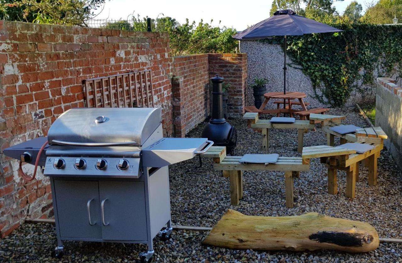 Welwick Hot Tub Pet Friendly Luxury Cosy Cottage, Near Withernsea And Patrington מראה חיצוני תמונה